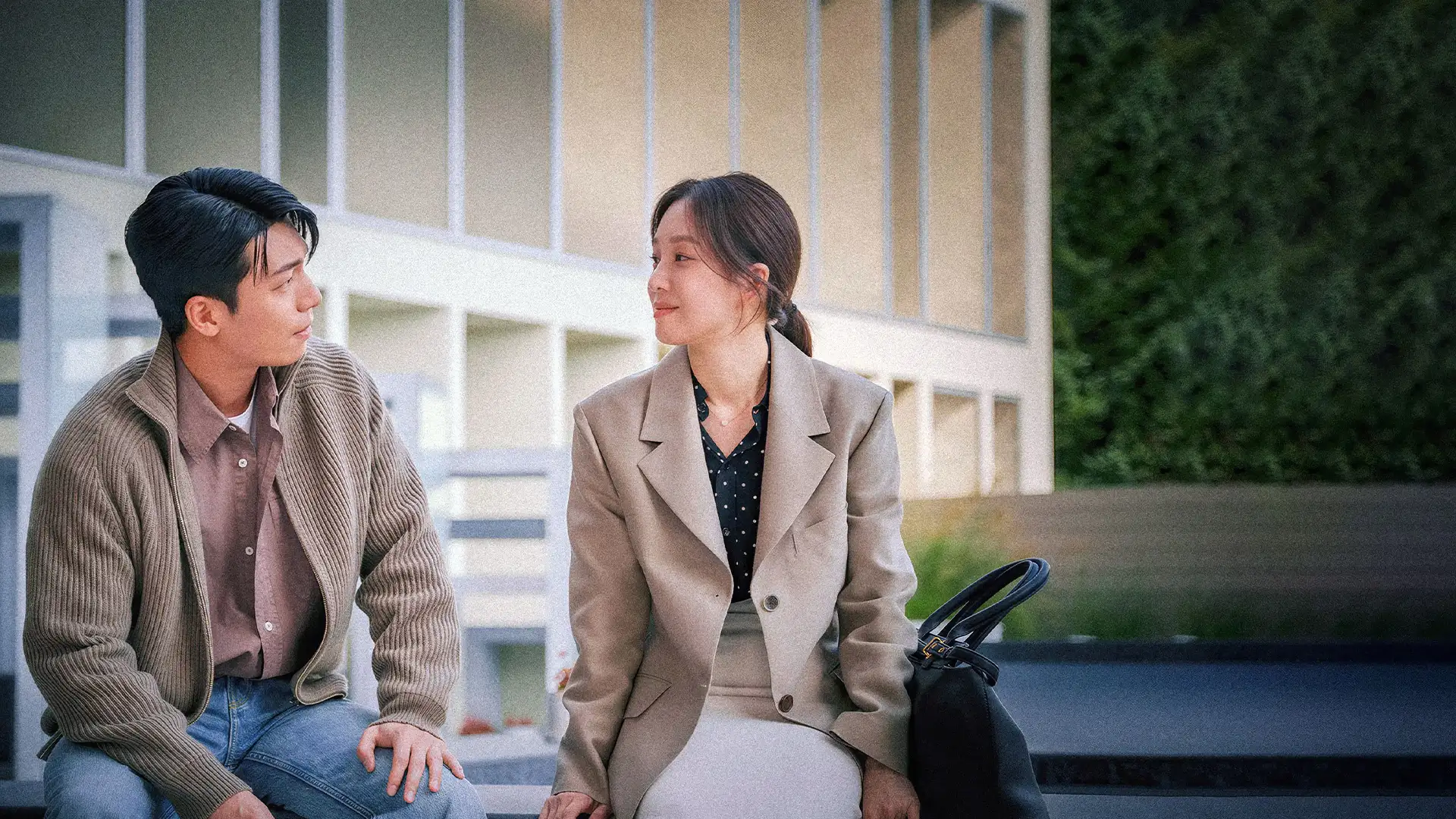 عاشقانه نیمه شب در آموزشگاه